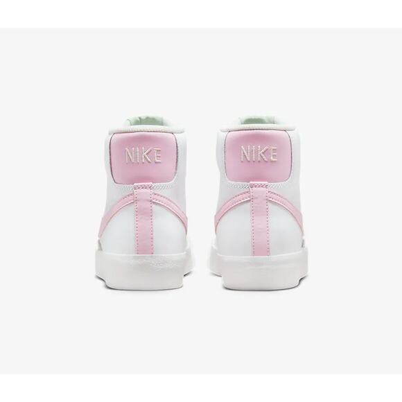 Nike Blazer Mid "77 Woman's Size 6.5  / 5 youth 
New no Box White and Pink - Picture 2 of 7